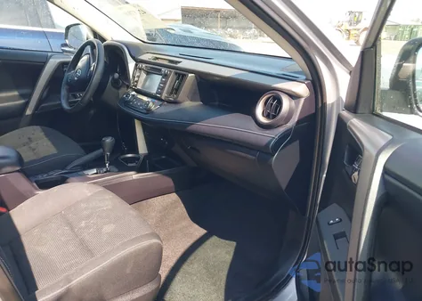 2018 Toyota Rav4 Xle из США, поврежденный, VIN 2T3RFREV3JW699085